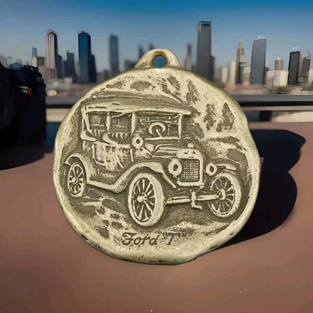 Rare Model- T-Ford Bronze  Medal-Italian- It's  a Ford in Your Future